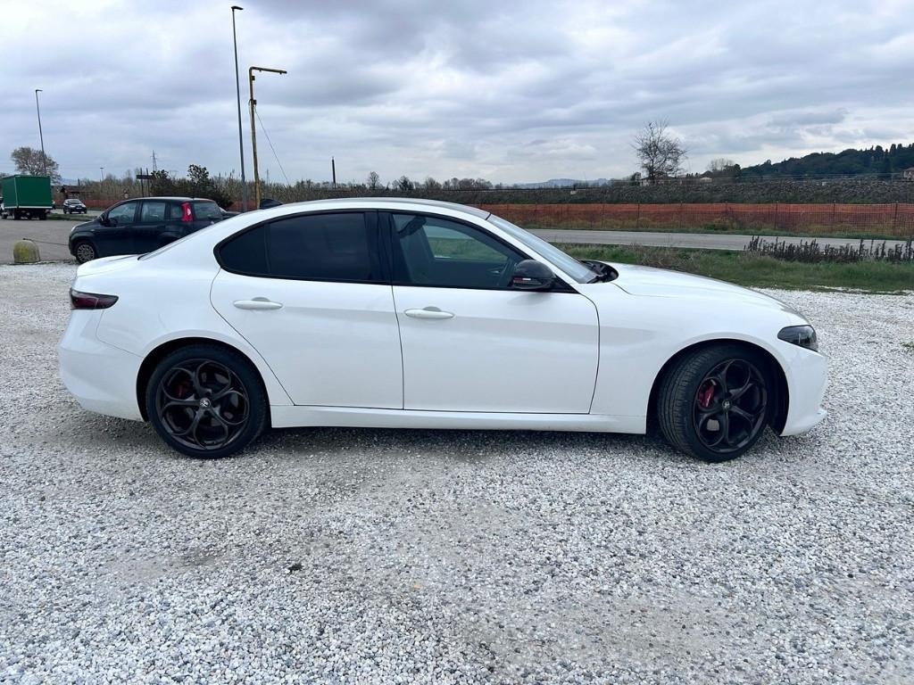 ALFA ROMEO Giulia 2023 - Giulia 2.2 t Competizione Q4 210cv auto