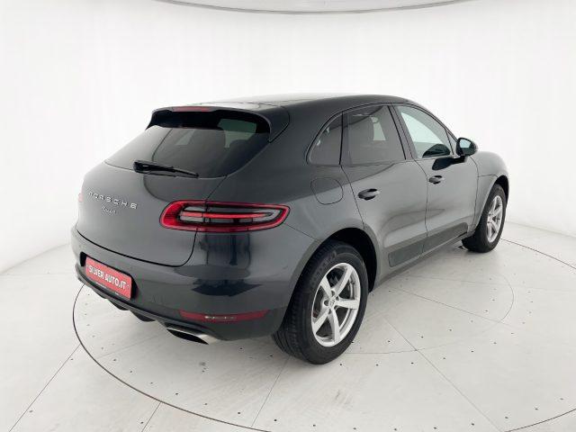 PORSCHE Macan 2.0