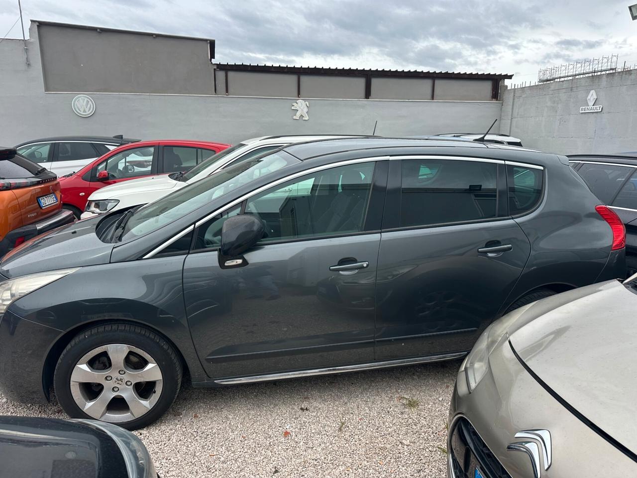 Peugeot 3008 1.6 HDi 110CV Allure tetto panoramico