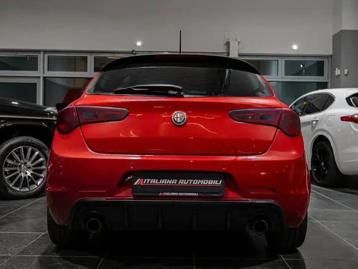 Alfa Romeo Giulietta 1750 TBi Quadrifoglio Verde TCT – Passione Pura