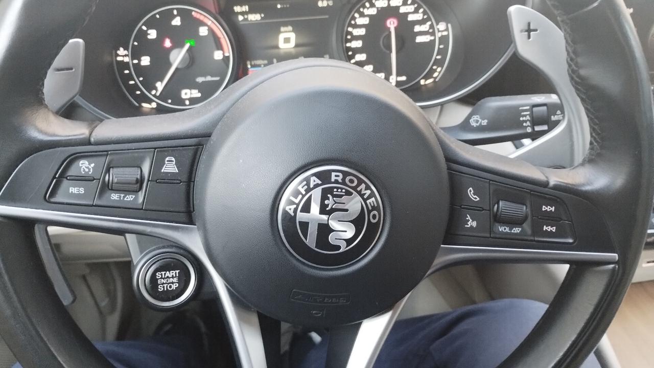 Alfa Romeo Giulia 2.2 Turbodiesel 180 CV Executive