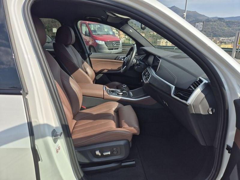 BMW X5 xdrive40d mhev 48V Msport auto