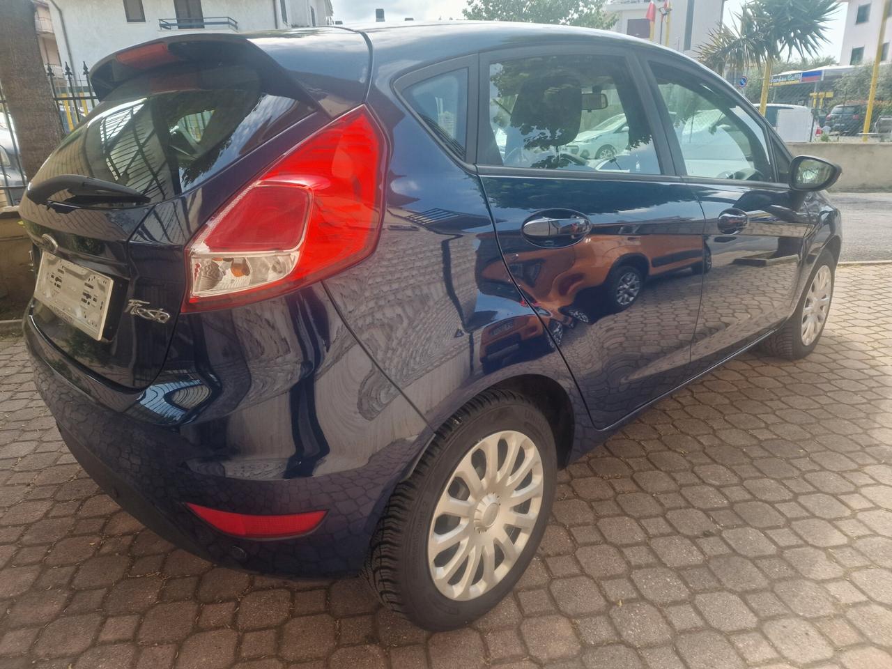 Ford Fiesta 1.0 80CV 5 porte Titanium