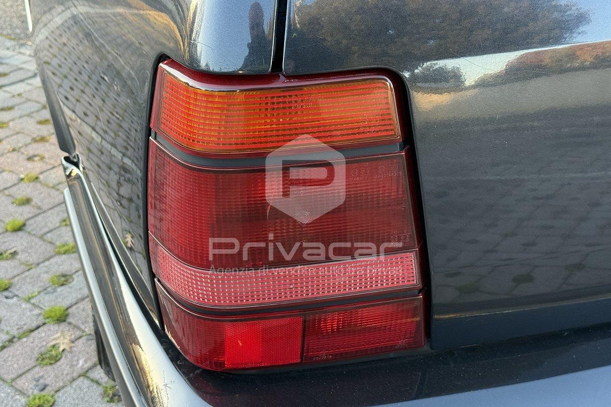 LANCIA Thema 2.0 i.e. 16V cat LS