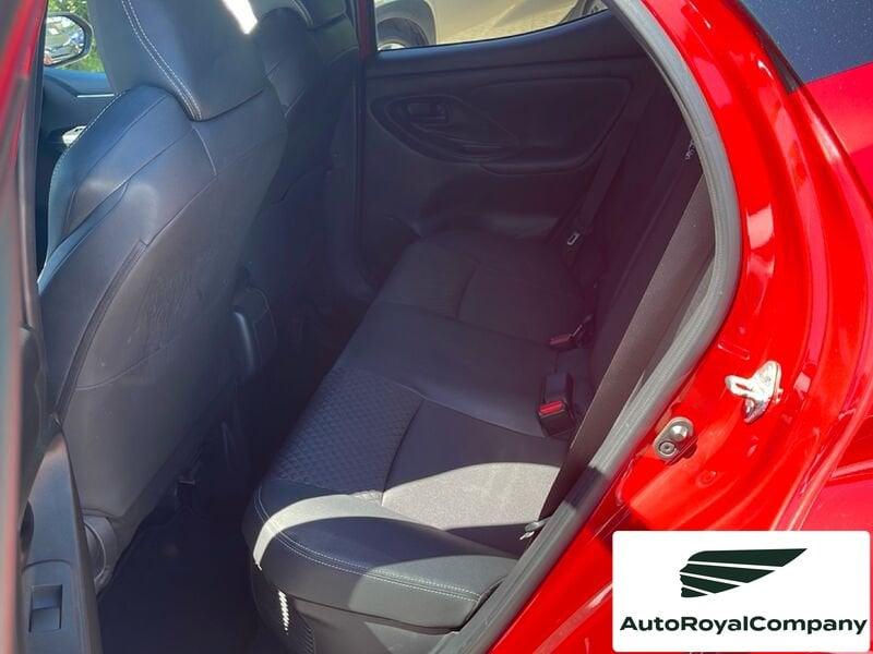 Toyota Yaris Hybrid Style MY22