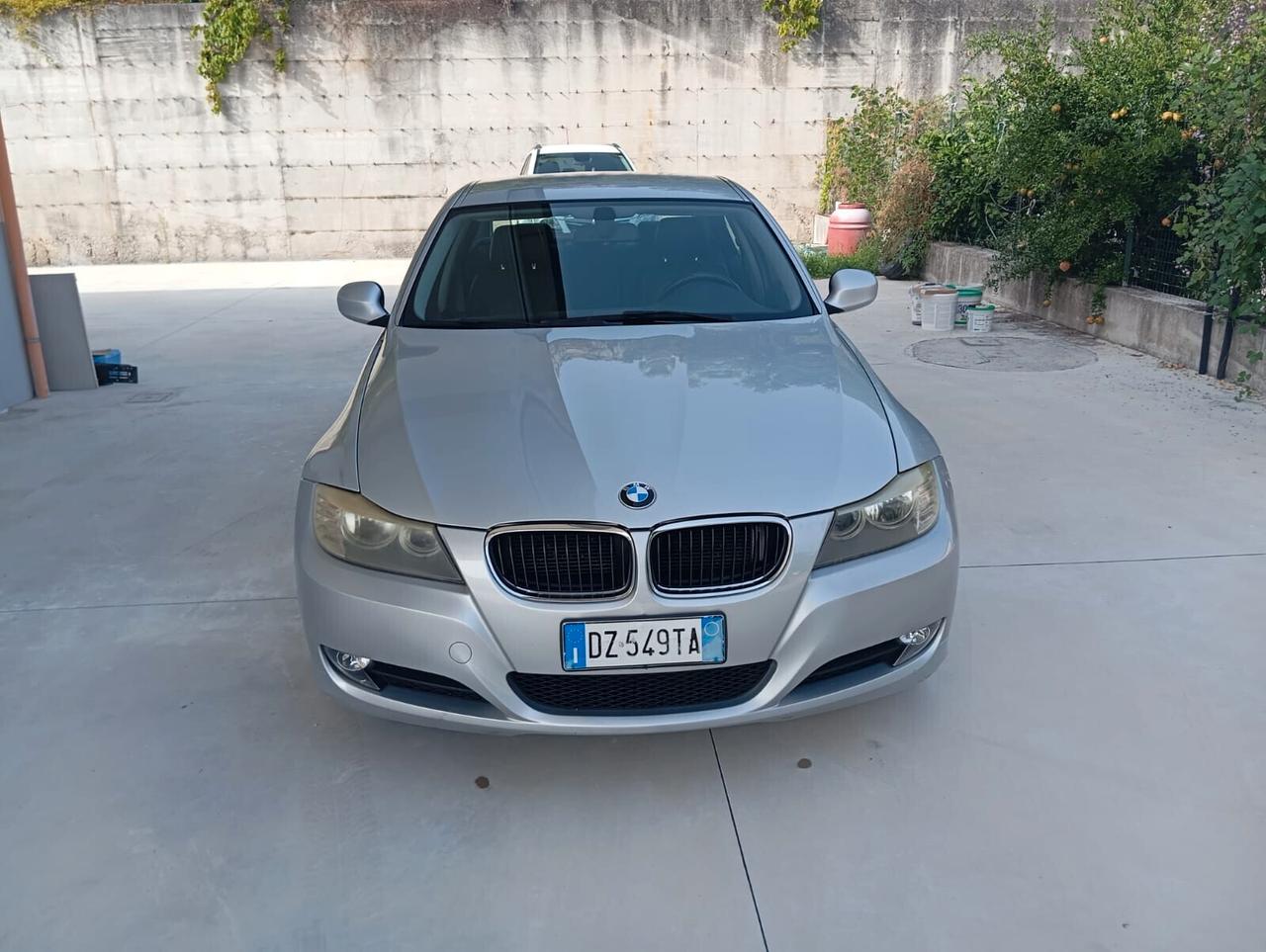 320i cat Futura"CERTIFICATA BMW"