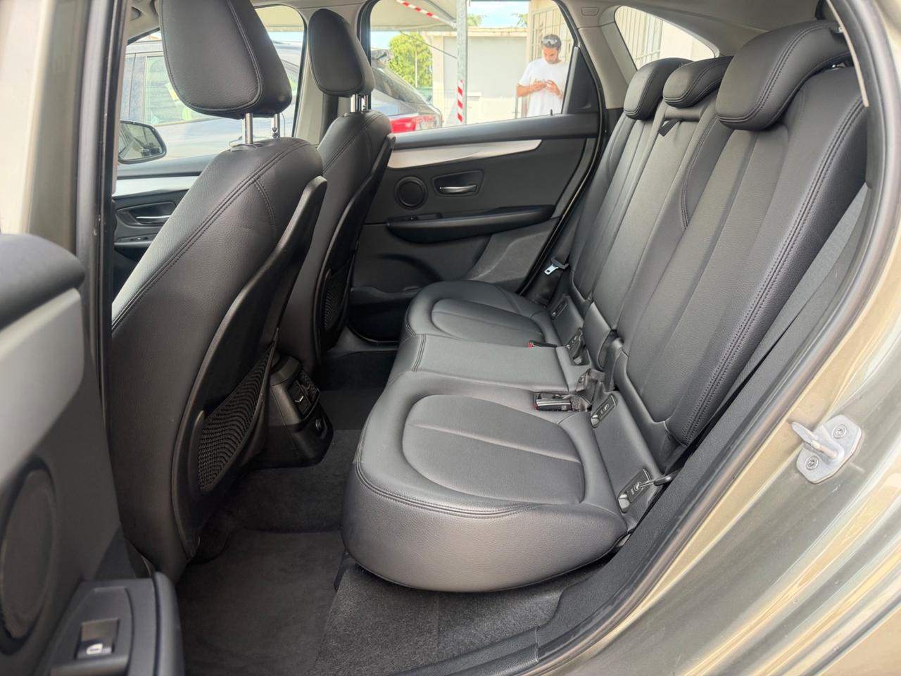 Bmw 218d Active Tourer Luxury