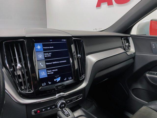 VOLVO XC60 2.0 D4 R-DESIGN AWD GEARTRONIC