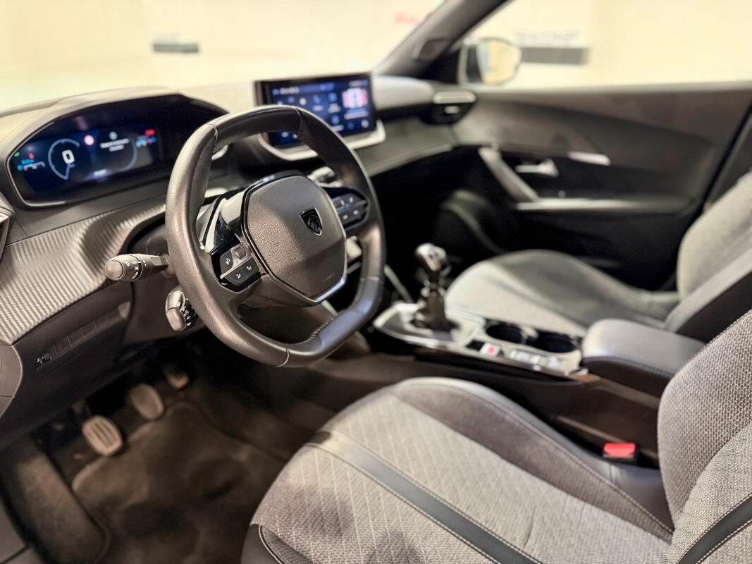 Peugeot 2008 1.2 puretech Allure s&s 100cv