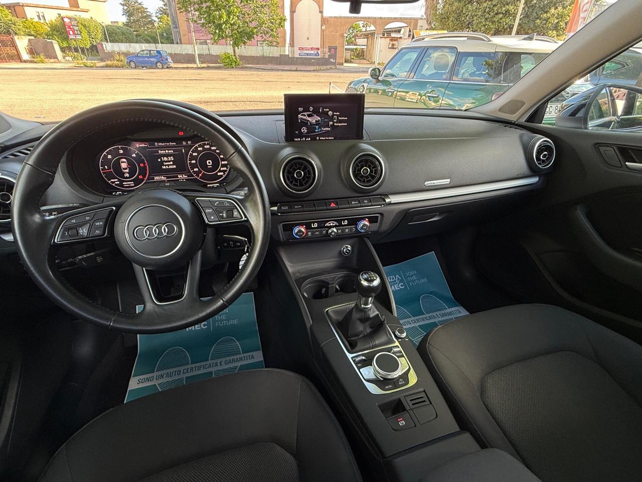 Audi A3 Sedan km. 29000! 30 TDI S Line