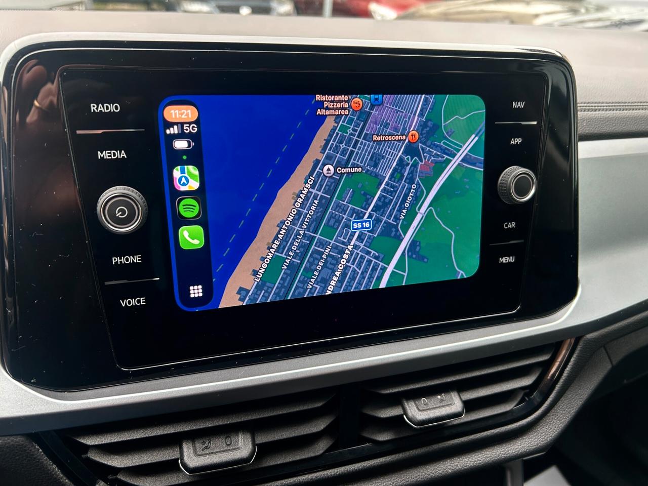 Volkswagen T-Roc 1.0 TSI Life 2023