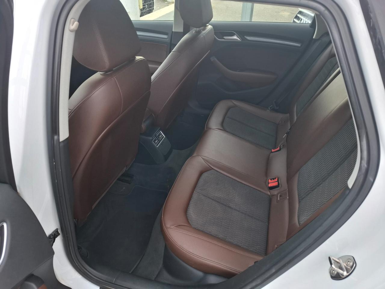 Audi A3 SPB 1.6 TDI Ambition anno 2013