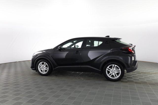 TOYOTA C-HR C-HR 1.8 Hybrid E-CVT Business
