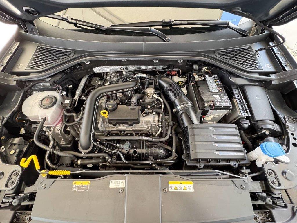 VOLKSWAGEN T-Roc 1.0 tsi life 110cv