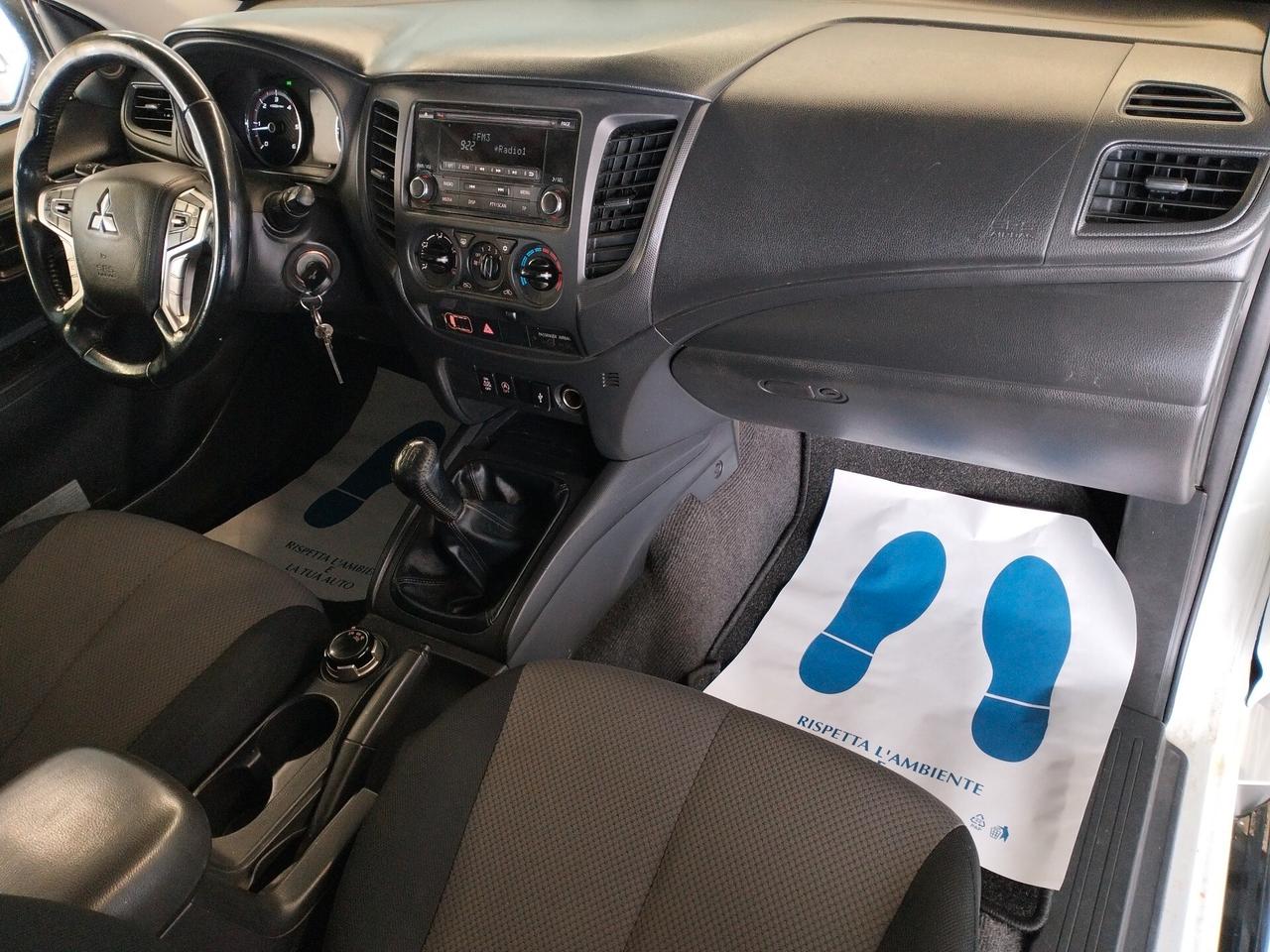 Mitsubishi L200 2.3 D Double Cab 4x4 Invite