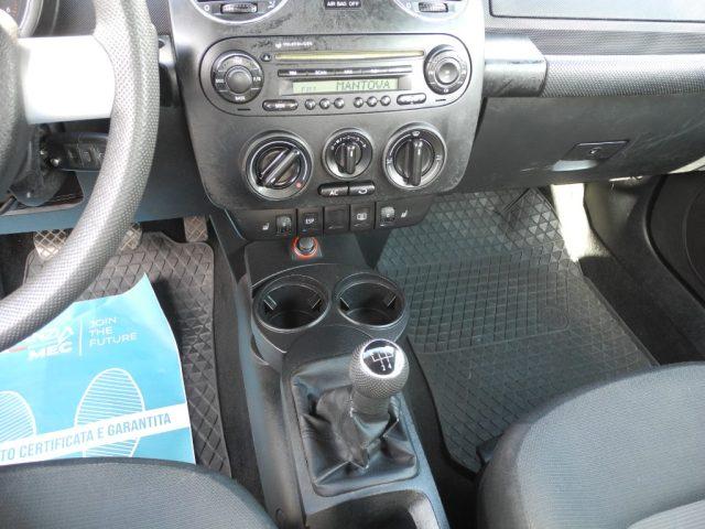VOLKSWAGEN New Beetle 1.4 16v Cabrio - OK NEOPATENTATI - "DA VETRINA"