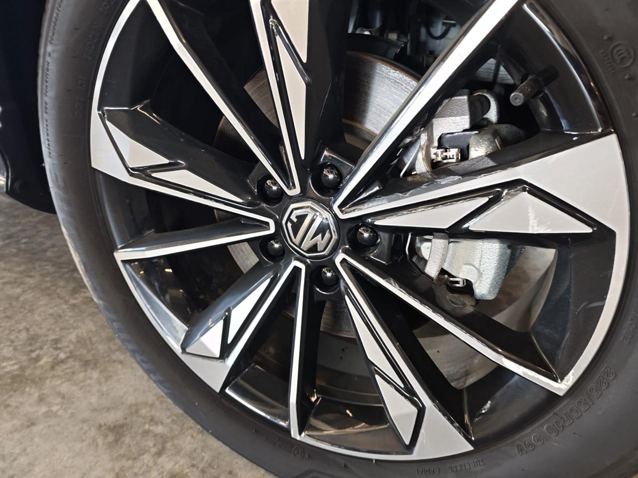 Mg HS 1.5T-GDI Luxury 7 anni di garanzia