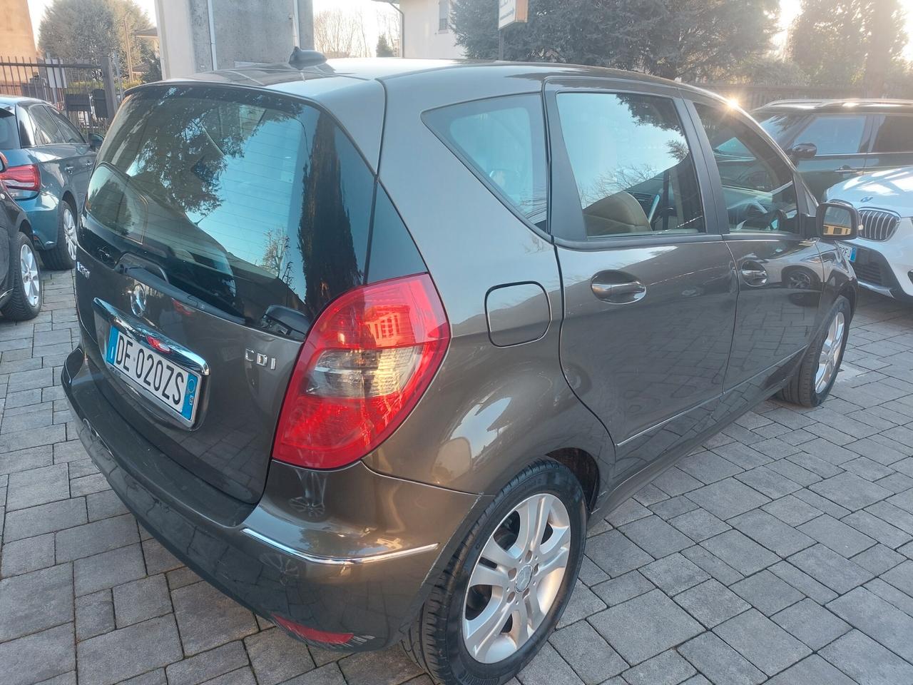 Mercedes-benz A 200 A 200 CDI Avantgarde