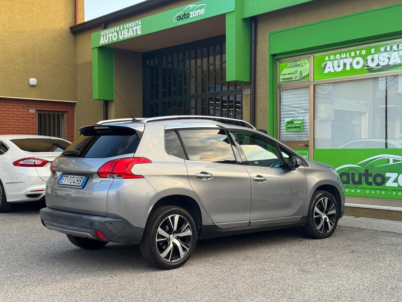 Peugeot 2008 1.6 e-HDi 92 CV