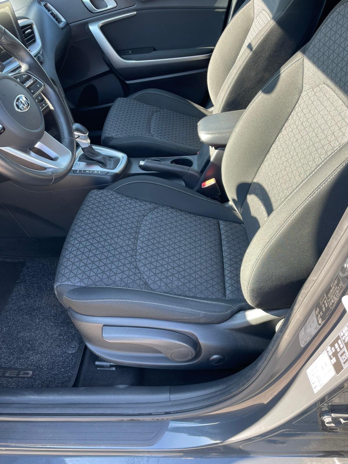 Kia Ceed Sportswagon 1.6 CRDi 115 CV DCT SW Business Class