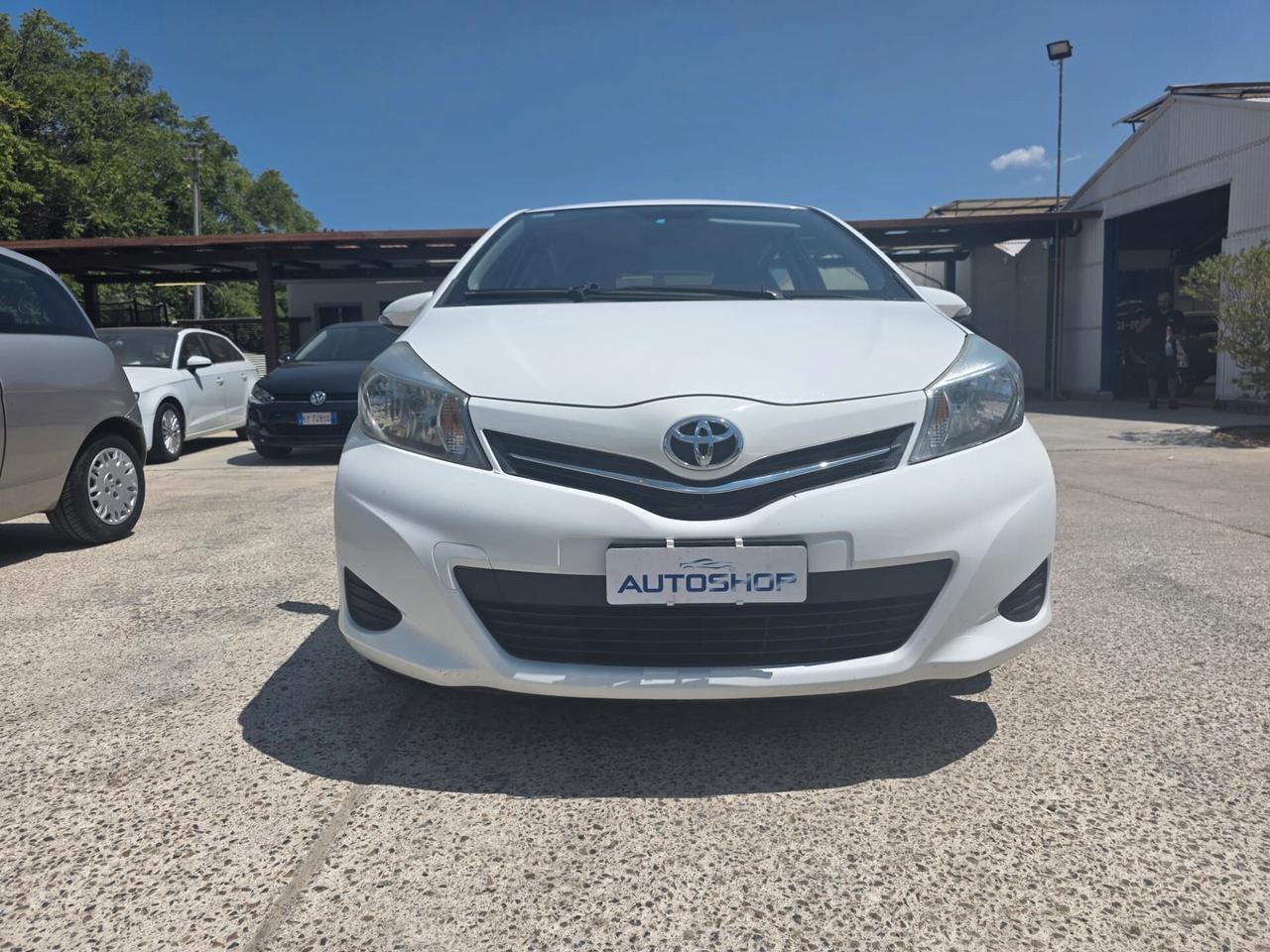 Toyota Yaris 1.0 5 porte Lounge