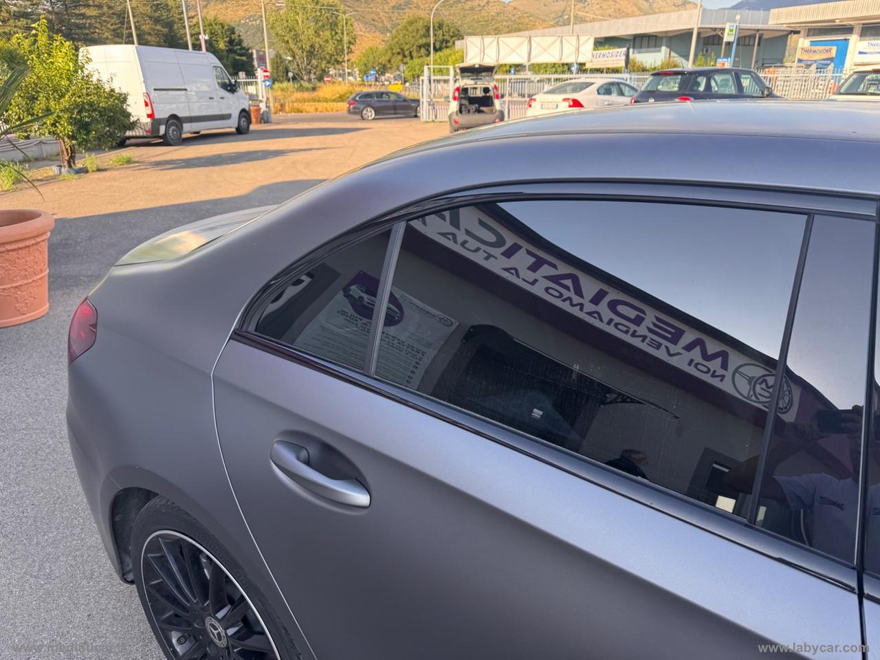 MERCEDES-BENZ A 180 d Automatic 4p. Premium