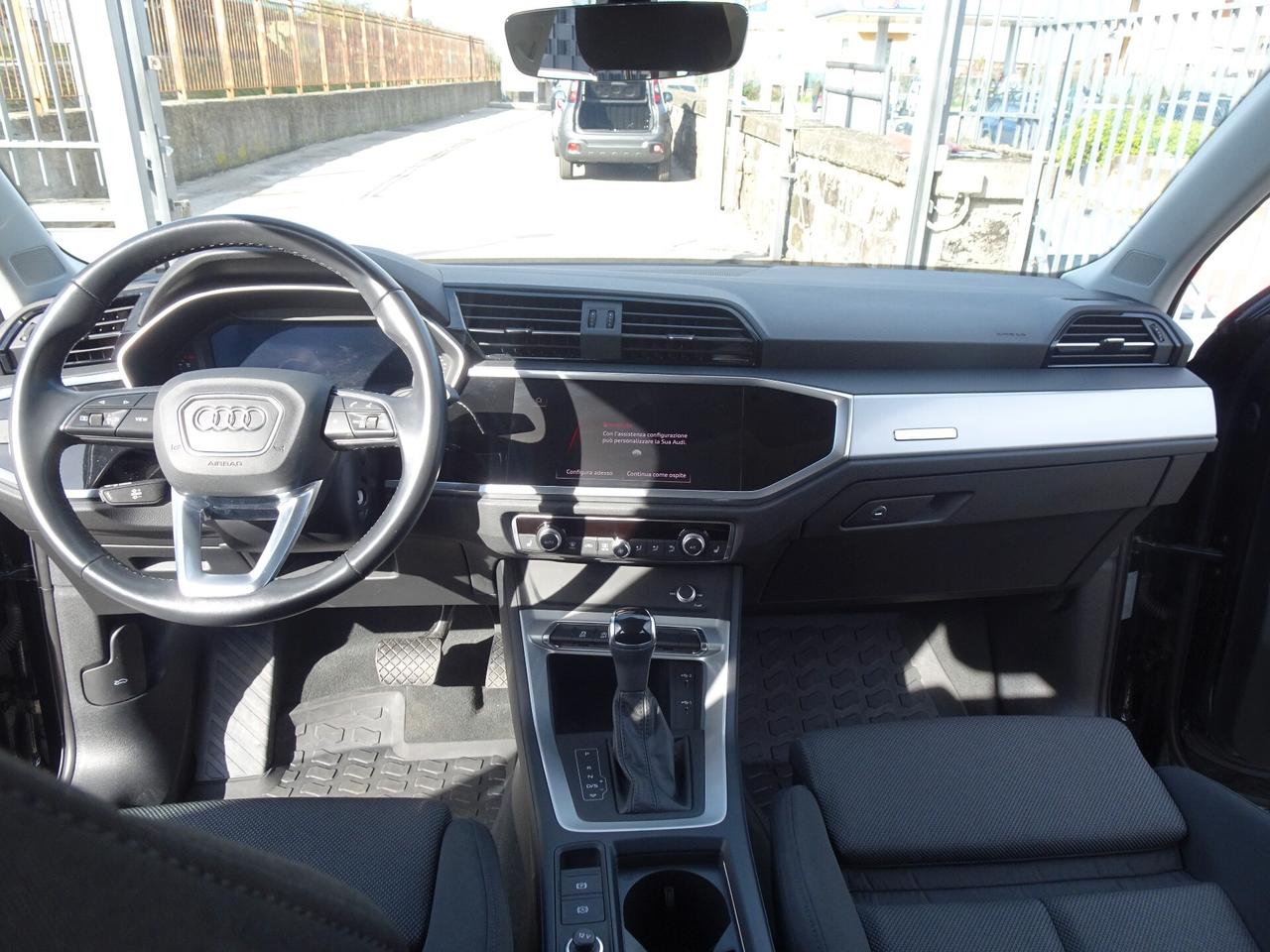 Audi Q3 35 TDI S tronic Business Advanced