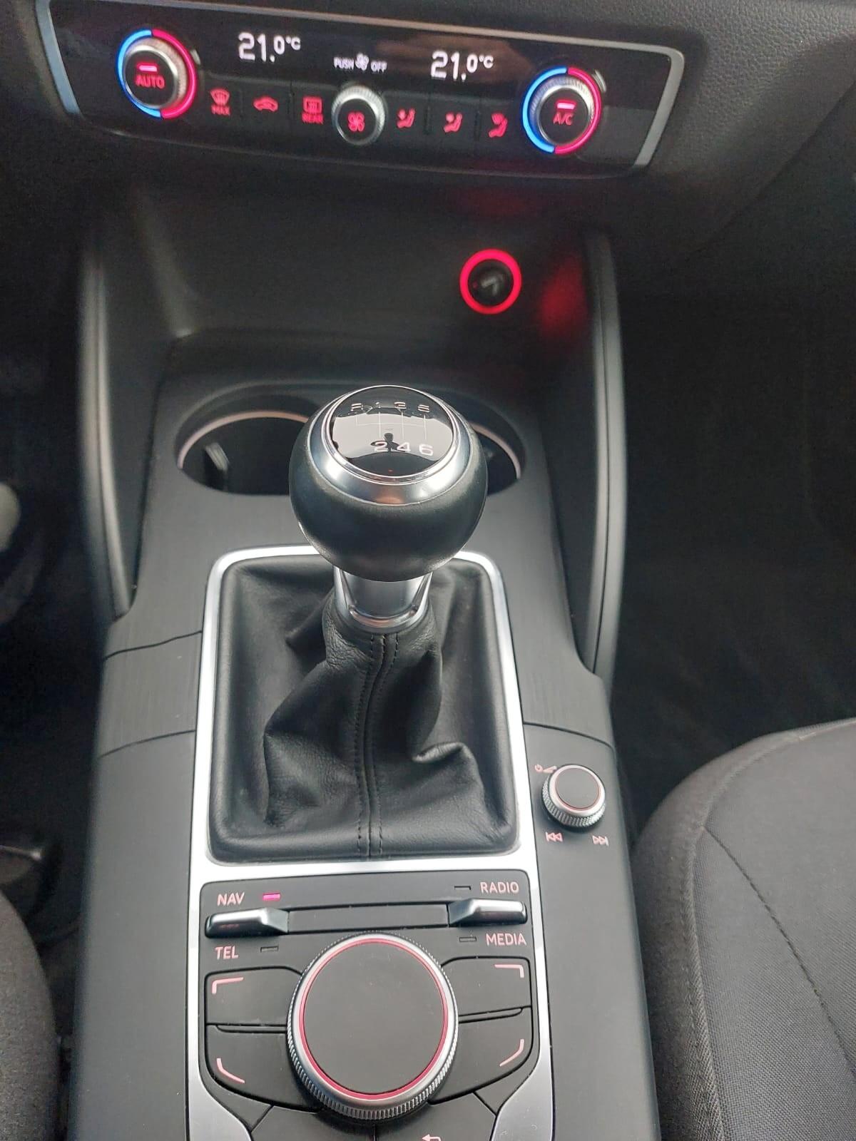 Audi A3 SPB 1.6 TDI ULTRA S-LINE STUPENDA EURO 6B