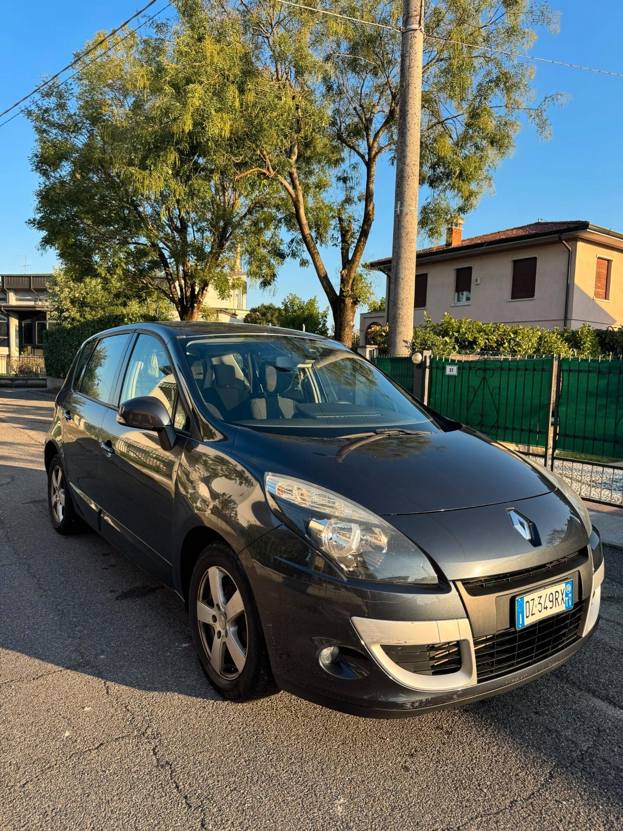 Renault Scenic Scénic X-Mod 1.5 dCi 110CV Luxe