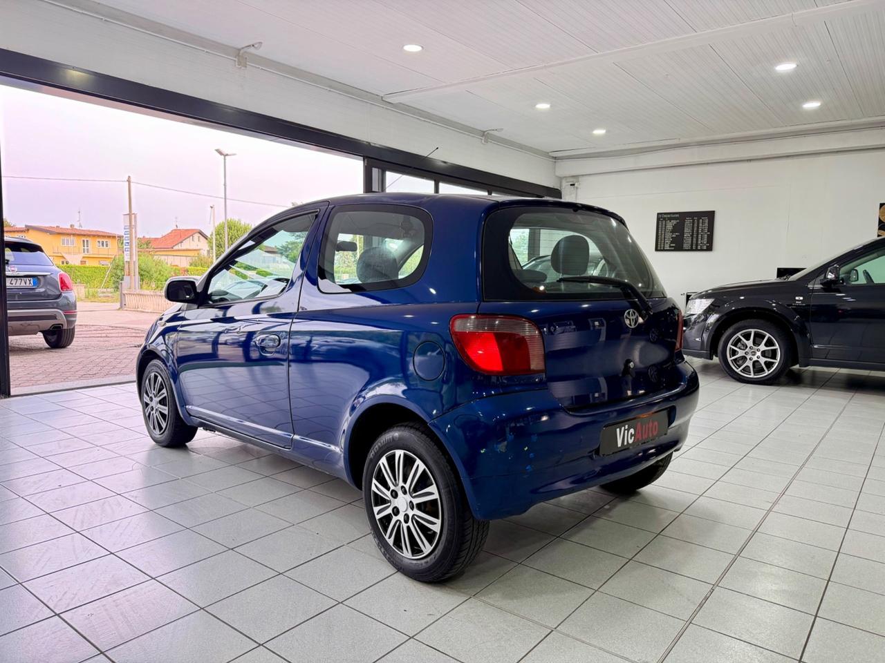 Toyota Yaris 1.0i 16V cat 3 porte Sol