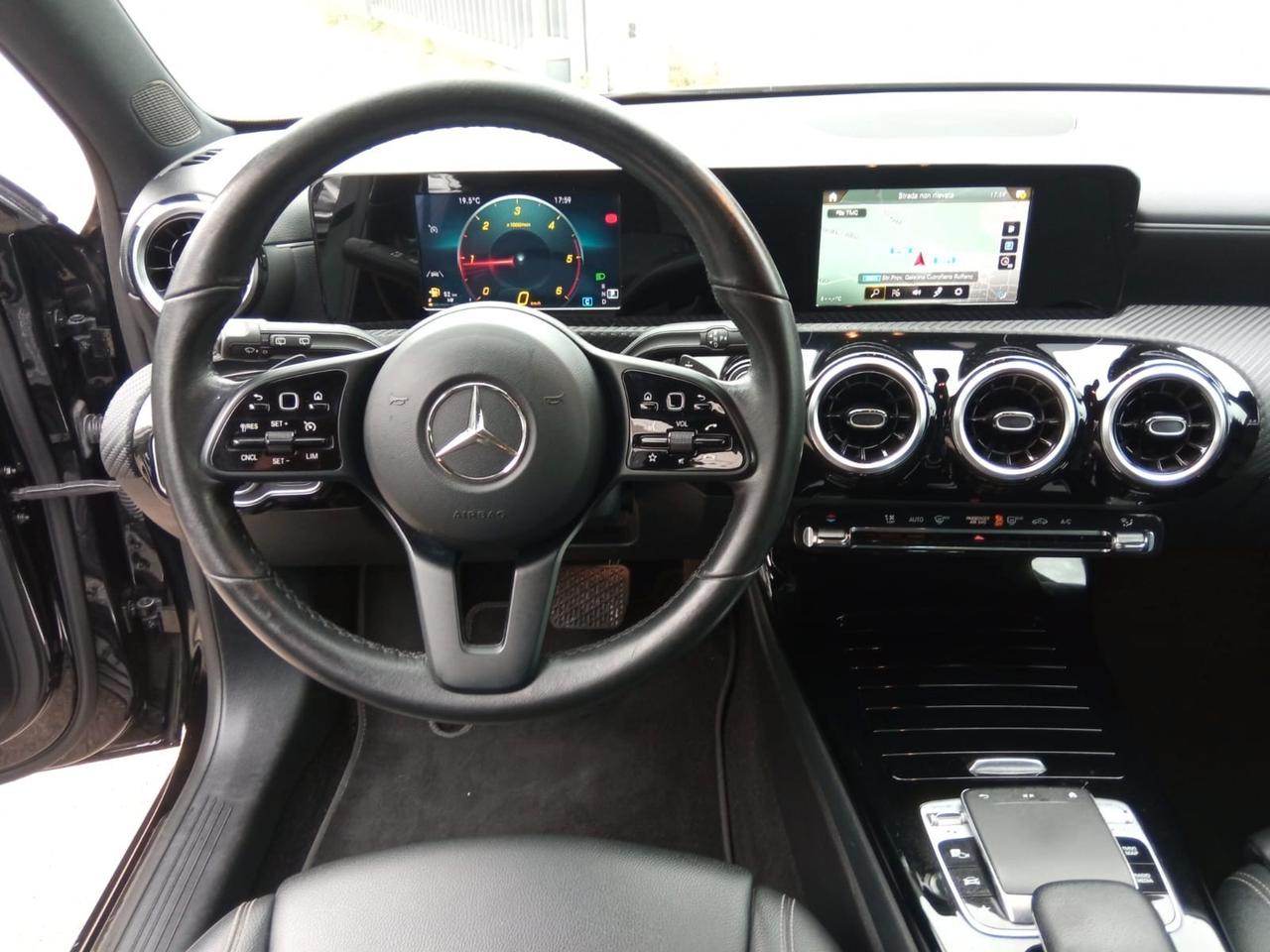 Mercedes-benz A 180 A 180 d Automatic Extra
