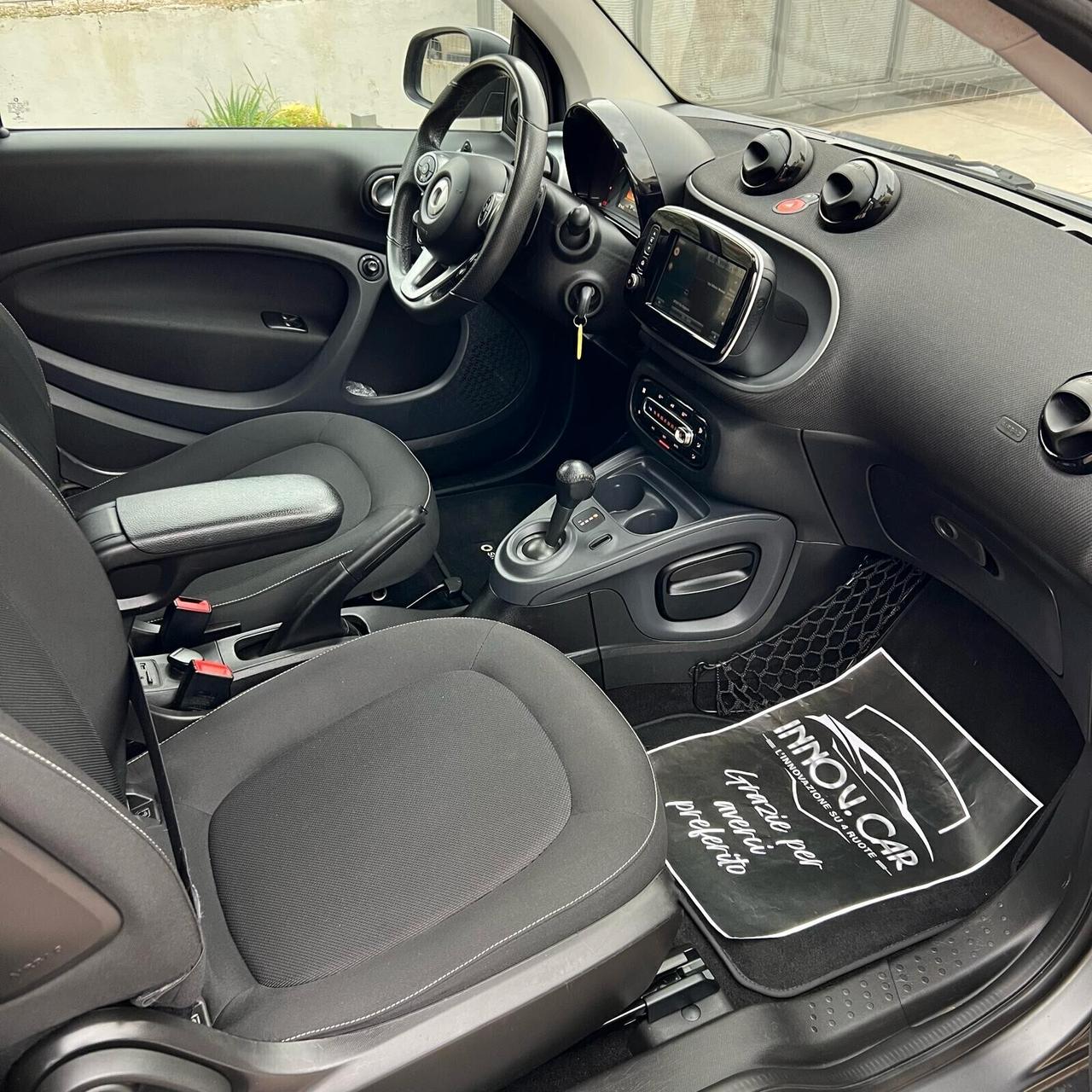 Smart ForTwo 1.0 71CV TWINAMIC PASSION LED NAVI F1