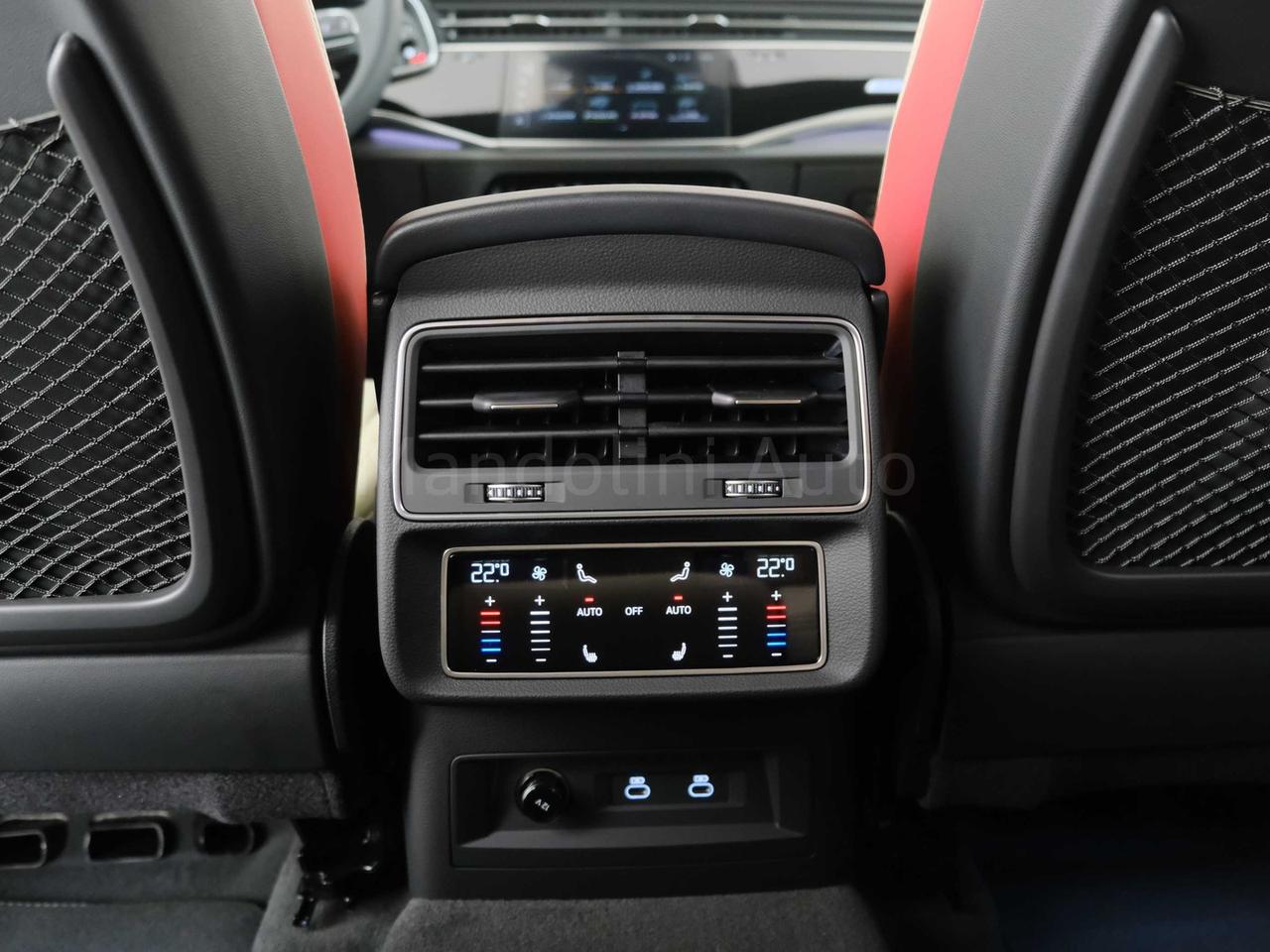 Audi SQ8 s4.0 v8 tfsi sport attitude quattro