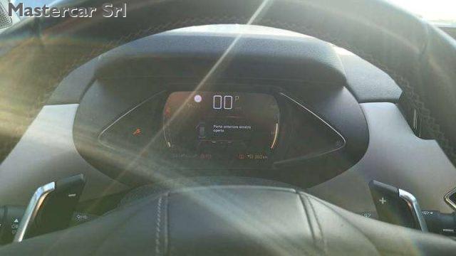DS AUTOMOBILES DS 3 Crossback Crossback DS3 1.2 Grand Chic 130cv TG: GK977RR