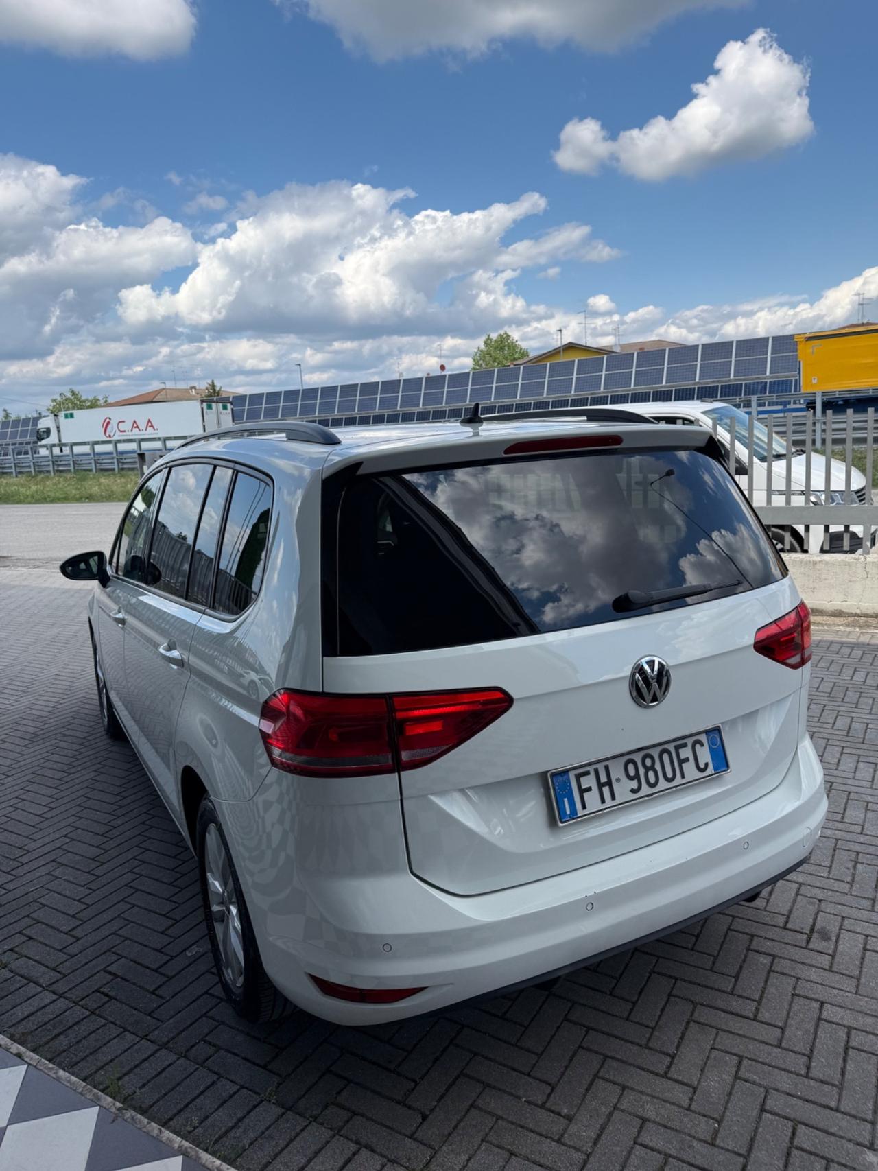 Volkswagen Touran 1.6 TDI 115 CV SCR DSG Business BlueMotion Technology