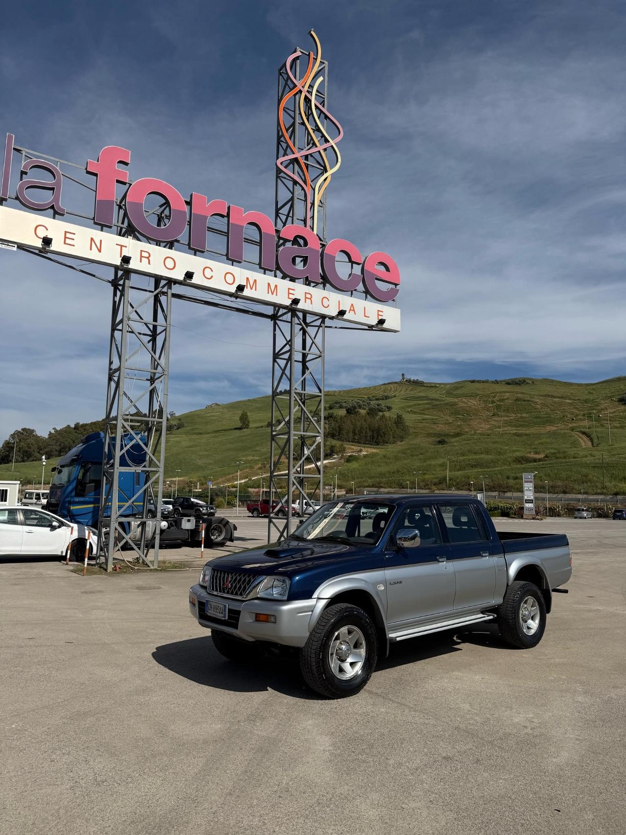 Mitsubishi L200 2.5 TDI 4WD Club Cab Pick-up GLS