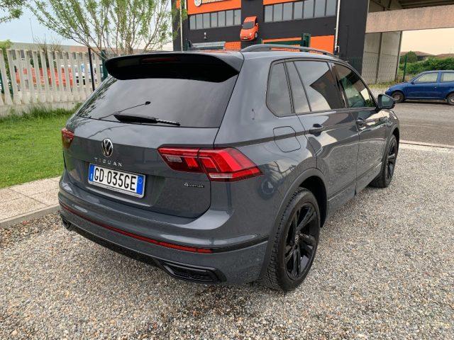 VOLKSWAGEN Tiguan 2.0 TDI 150 CV SCR DSG 4MOTION R-Line