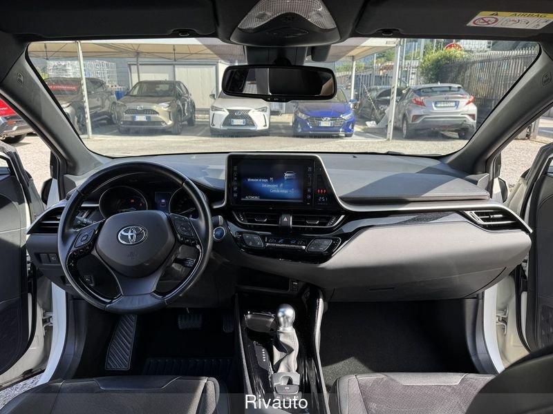 Toyota C-HR C-HR 1.8 Hybrid E-CVT Dynamic