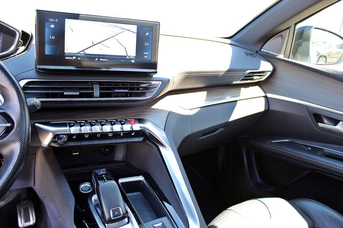 PEUGEOT - 3008 - BlueHDi 130 S&S GT