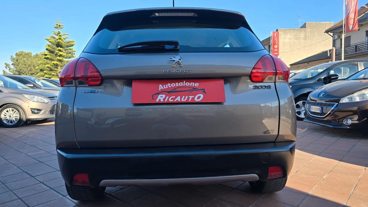 Peugeot 2008 BlueHDi 120 S&S Allure