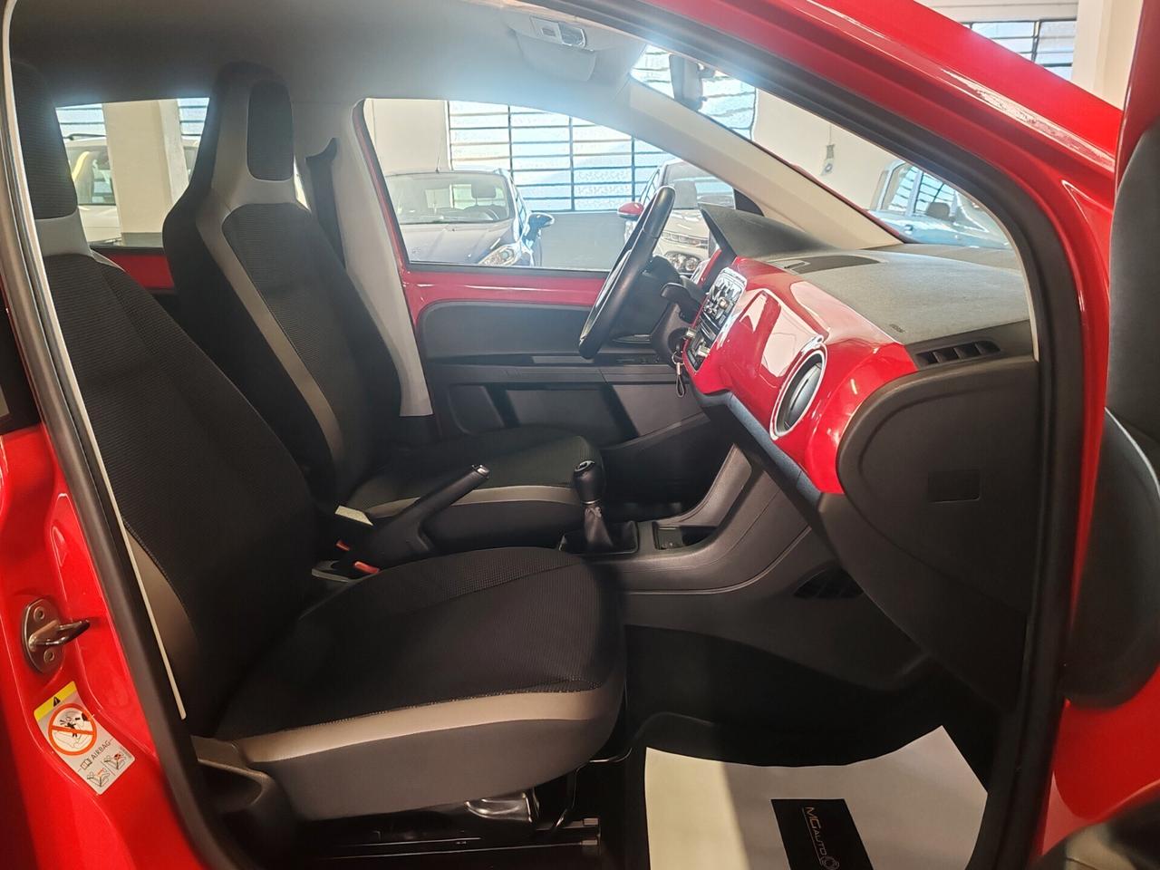 Volkswagen up! 1.0 5p. move