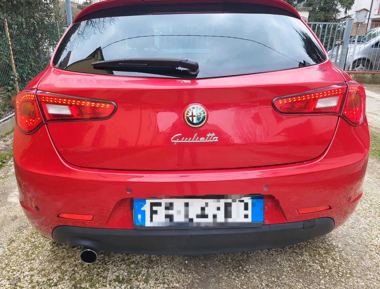 Alfa Romeo Giulietta 1.6 JTDm-2 105 CV Distinctive