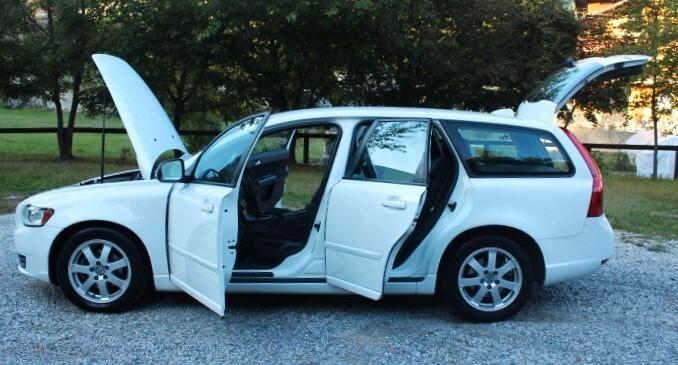 Volvo V50 1.6 d2 Polar 115cv CROSSOVER STUPENDO COME DA FOTO REALE UNICO UTILIZZATORE CLIMA AUT. CERCHI IN LEG