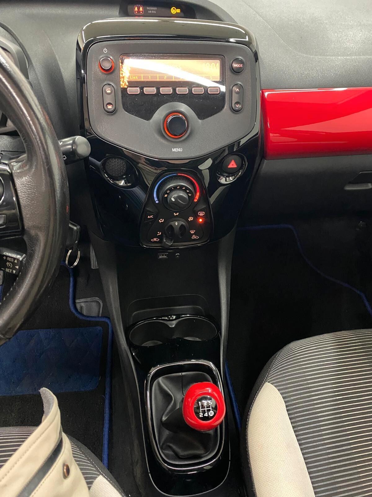 Peugeot 108 VTi 68 5 porte Active TOP!