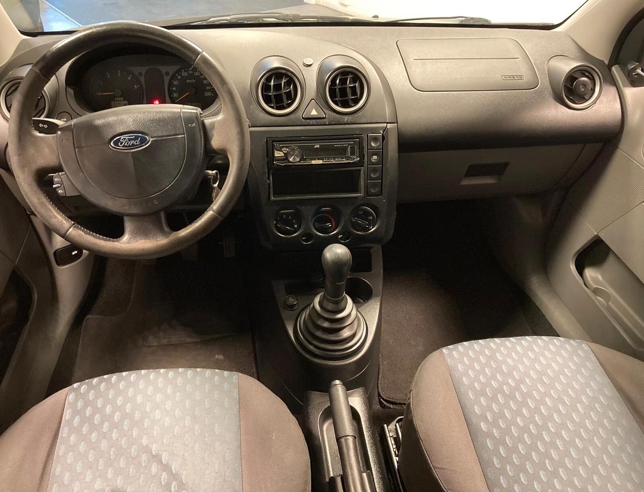 FORD FIESTA 1.4 TDCi- OK NEOPATENTATI- GOMME NUOVE