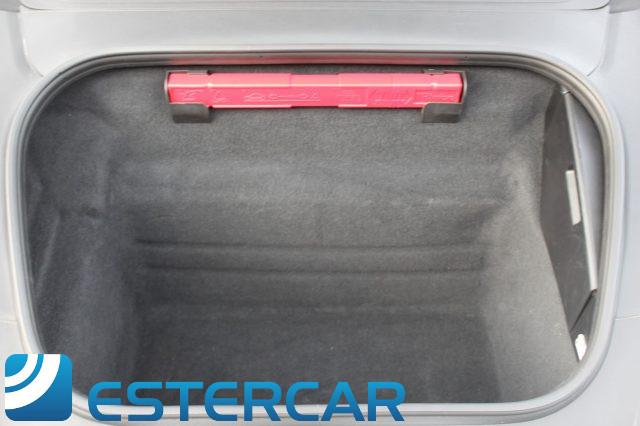 PORSCHE 911 992 Carrera