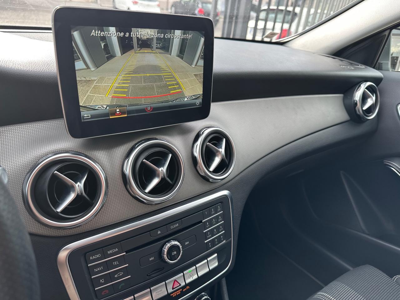 Mercedes-benz GLA 200 d Premium