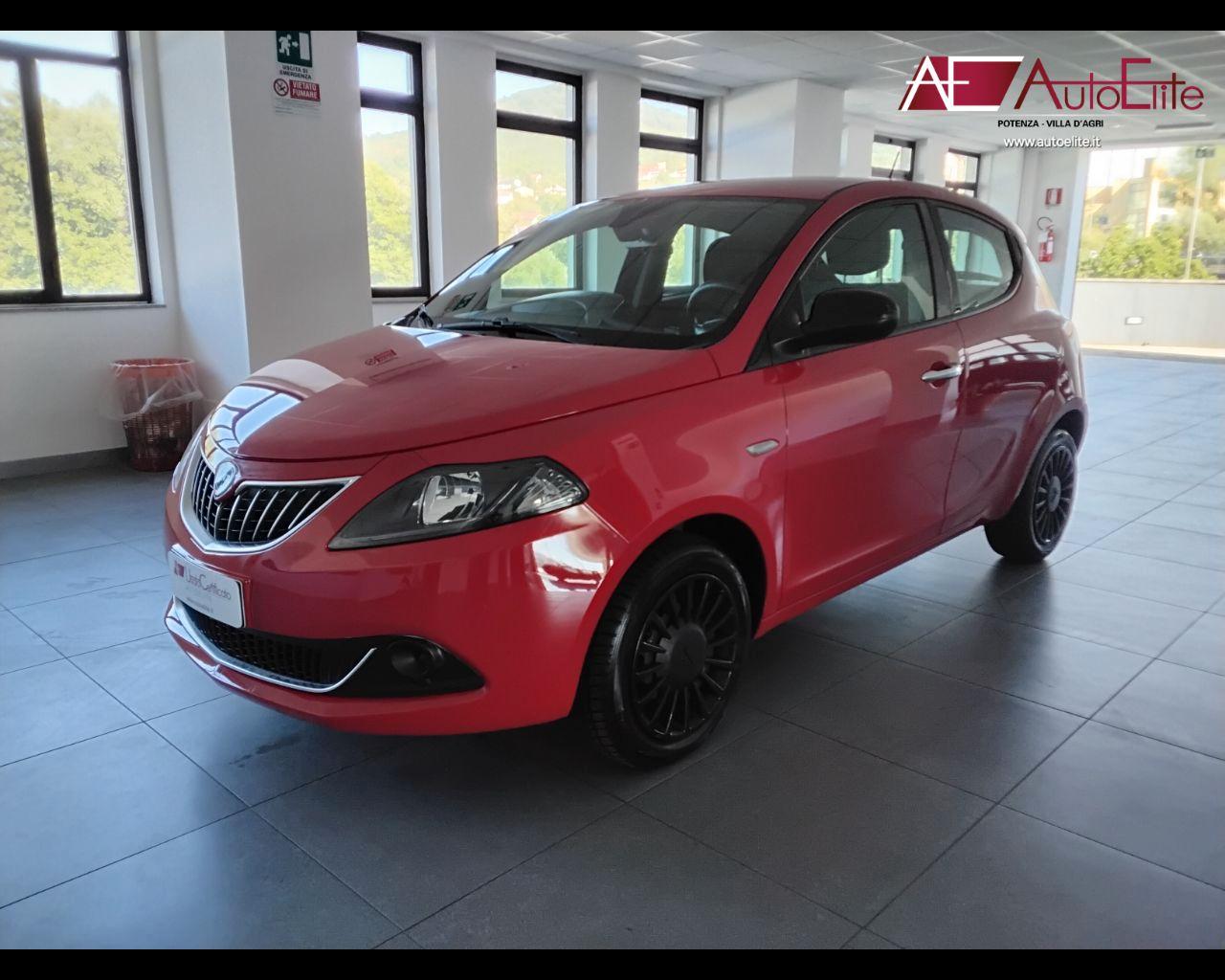 LANCIA Ypsilon 1.0 FireFly 5 porte S&S Hybrid Ecochic Silver