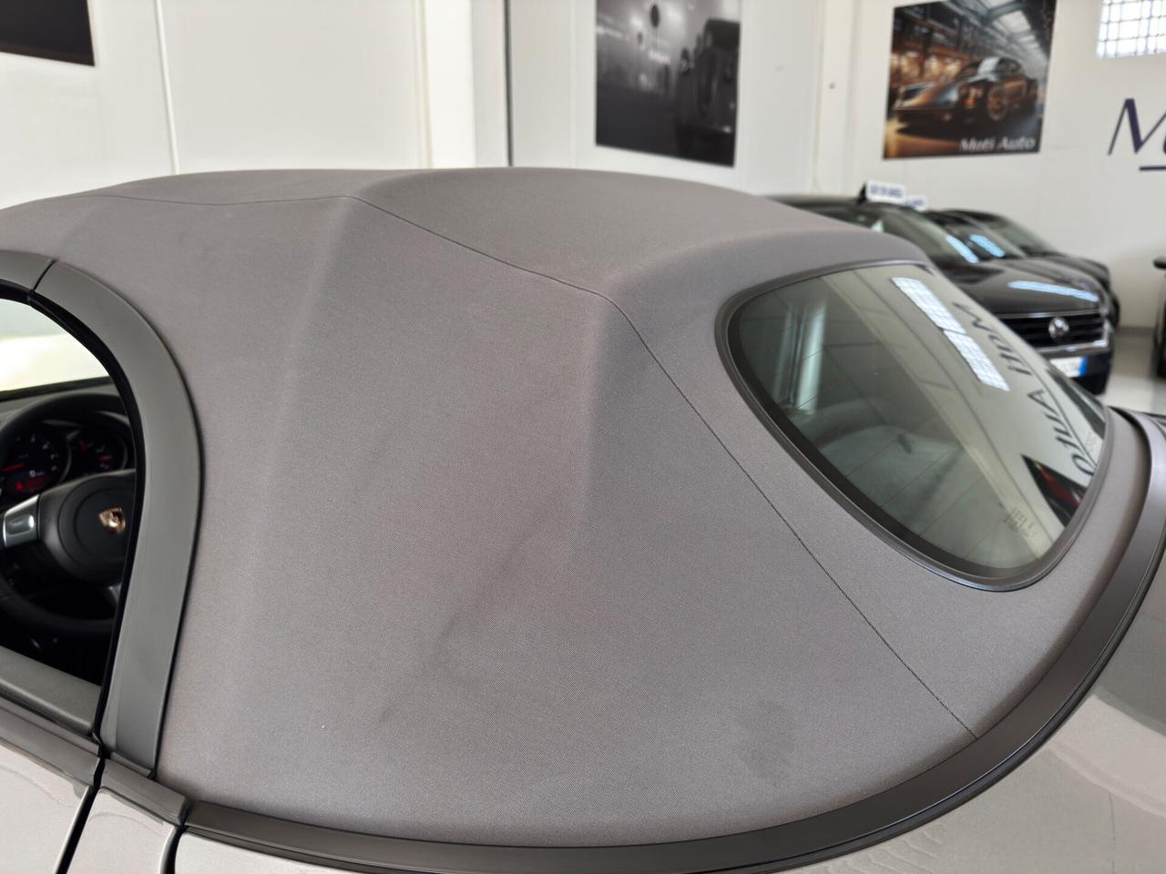 Porsche Boxster 2.7 24V solo 31519 km