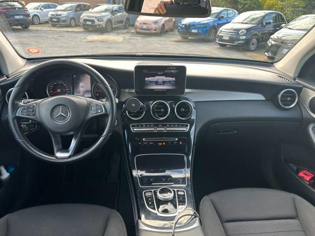 MERCEDES-BENZ GLC 220 d 4Matic Business